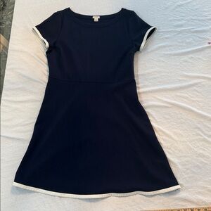 J Crew Short Sleeve navy blue stretch Ponte A-line Dress with white trim size 12